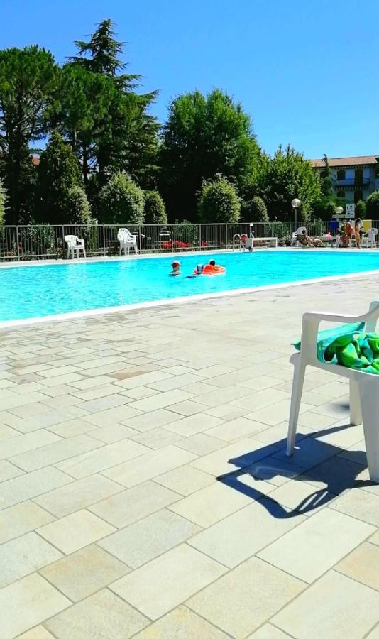 Appartamento Andy Peschiera del Garda Exterior foto