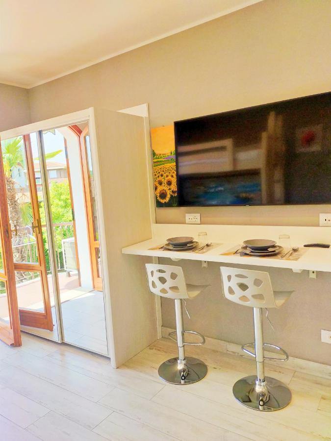 Appartamento Andy Peschiera del Garda Exterior foto